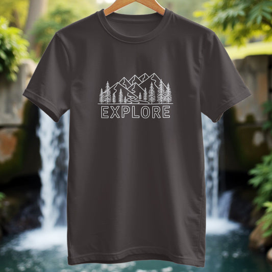 Minimalistic Explore Design T-Shirt - Trailblaze Shirts